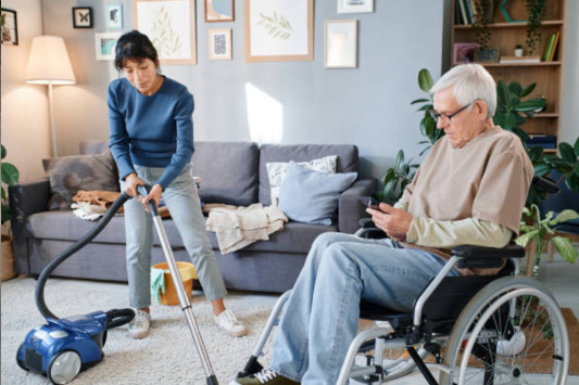 Suport domèstic per a persones grans